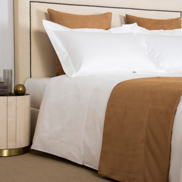 luxurious suede bed flag, with high-grade suede fabric, presents a low-key and extraordinary texture - 图片 3