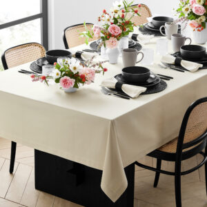 Elegant Hotel Cotton Tablecloth