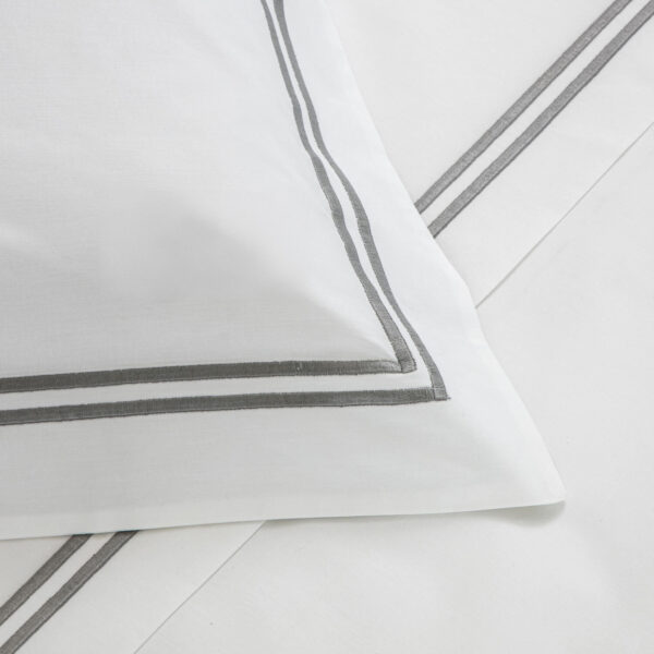 100% cotton satin three-piece bed sheet set - 图片 4