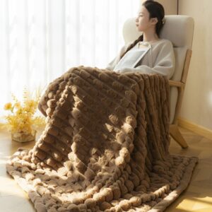Imitation Rabbit Fur Blanket Winter Thickened Double Layer Leg Cover Blanket Bed Sheet Coral Fleece Office Nap Sofa