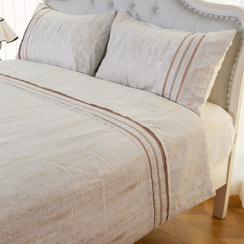 Factory Supply Custom Quilted Comforter Bedspread 100% Poly Quilting Mattress Pad with Bedroom Home Using