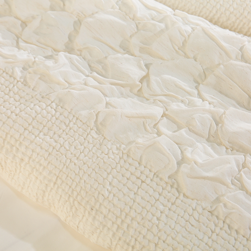 Highly Comfortable Customize Quilting Design Hotel Quilt Set King Size Bedding Set Wholesale with Home Bed - Image 6