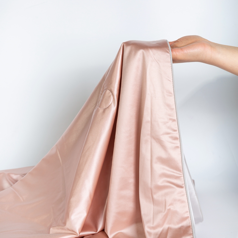 Factory Customize High Luxury Champagne Covers Bed Pad Quilting Anti-wrinkle with Home Bed - Image 3