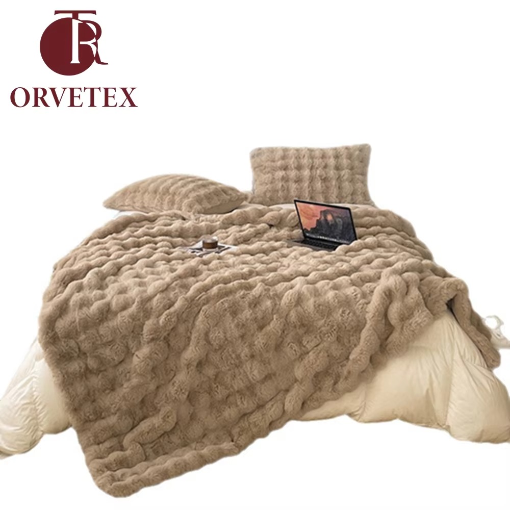 Orvetex Wholesale Flannel Blankets, Soft and Warm, High-quality, Suitable for Winter Home and Office Use - Image 3